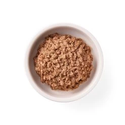 Yarrah - Bröckchen In Soße Huhn & Rind Mit Petersilie Und Thymian Bio -Haustierprodukte yarrah chunks kat kuipje met rund bio 188488 0500 none